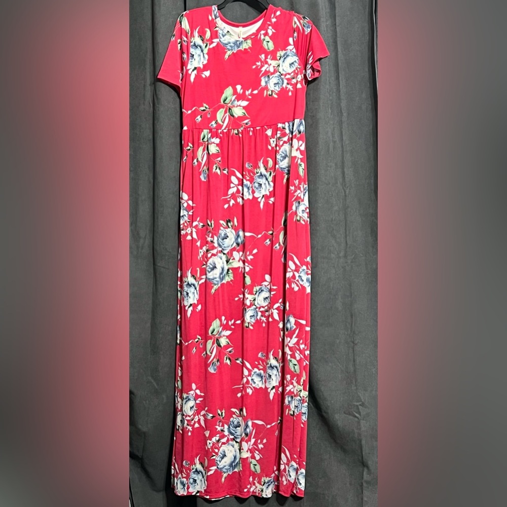 Beeson River. Plus 1XL. 95% Polyester 5% spandex pink with floral pattern.